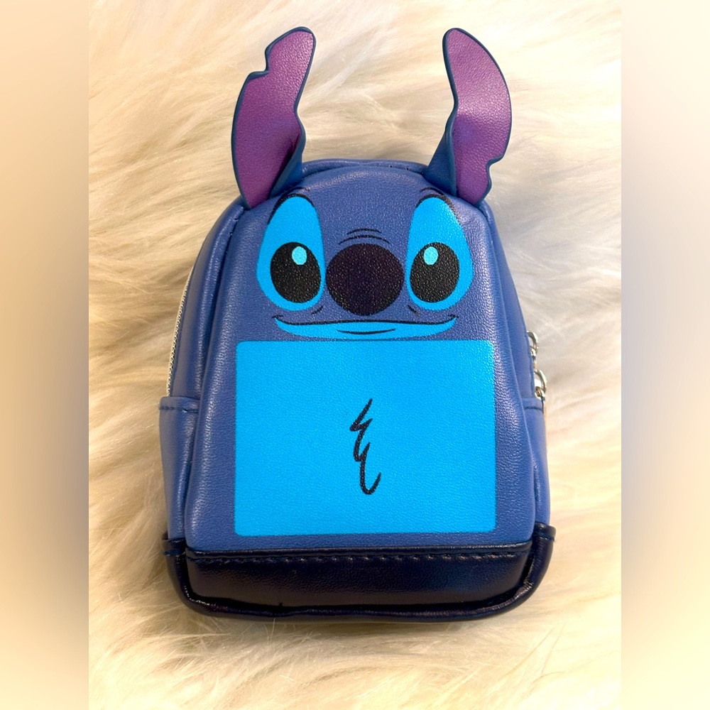 Disney Stitch Blue Key & Card Holder